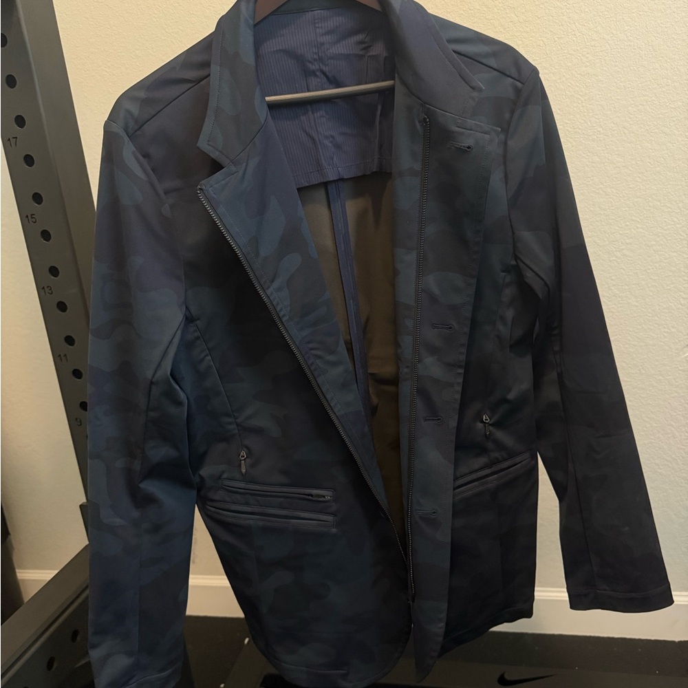 lululemon Navy Camo Commuter Blazer